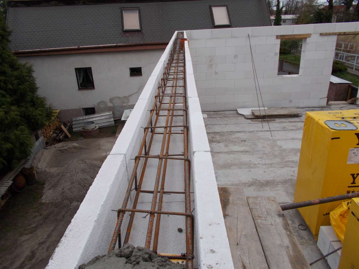 Stavba hrubých staveb